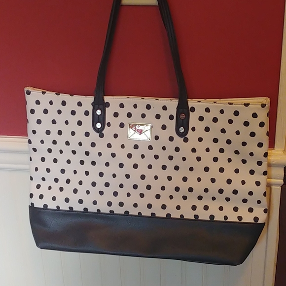 Betsey Johnson Handbags - Betsey Johnson Polka Dot Tote